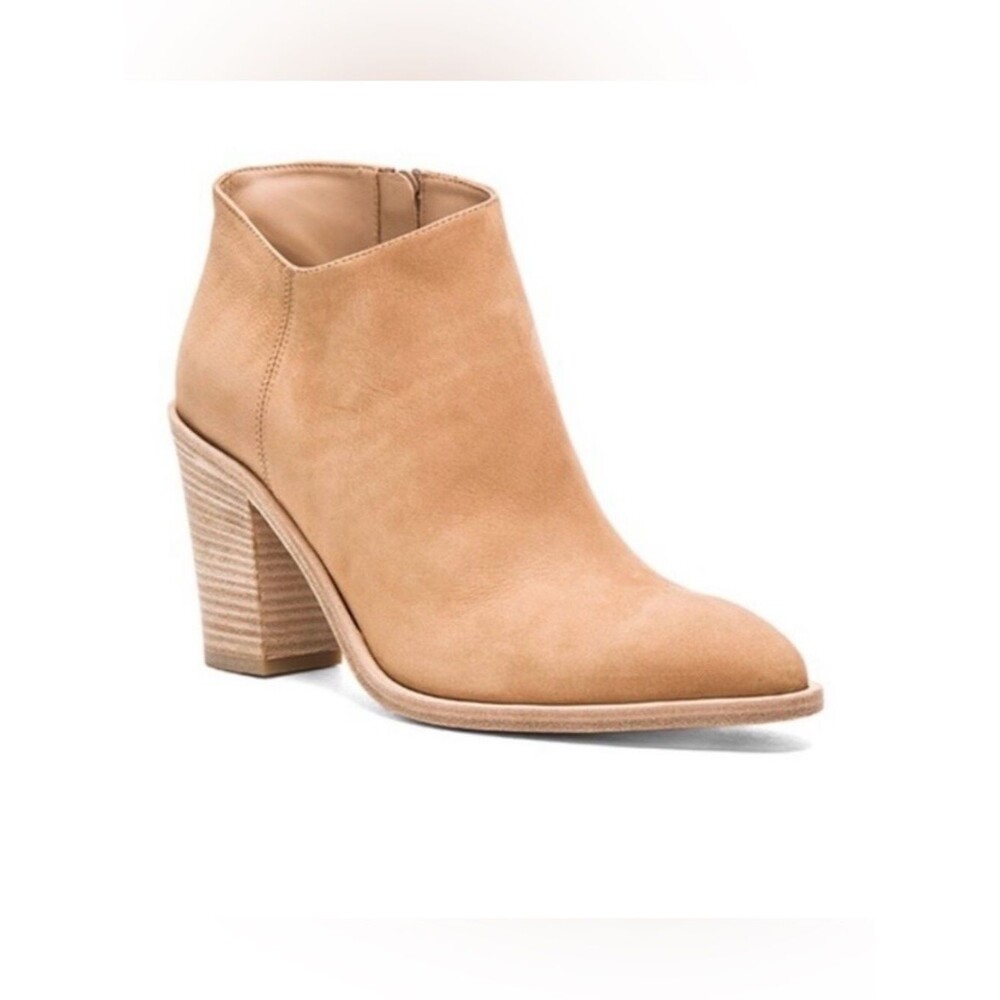 Vince Easton Suede Heel Bootie Size 9 Western Boho